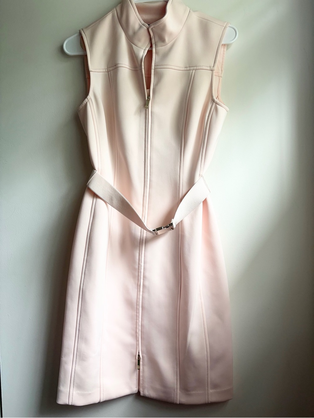 Tommy Hilfiger Bodycon Princess Seam Pink Zipper Sleeveless Scuba Sheath Dress